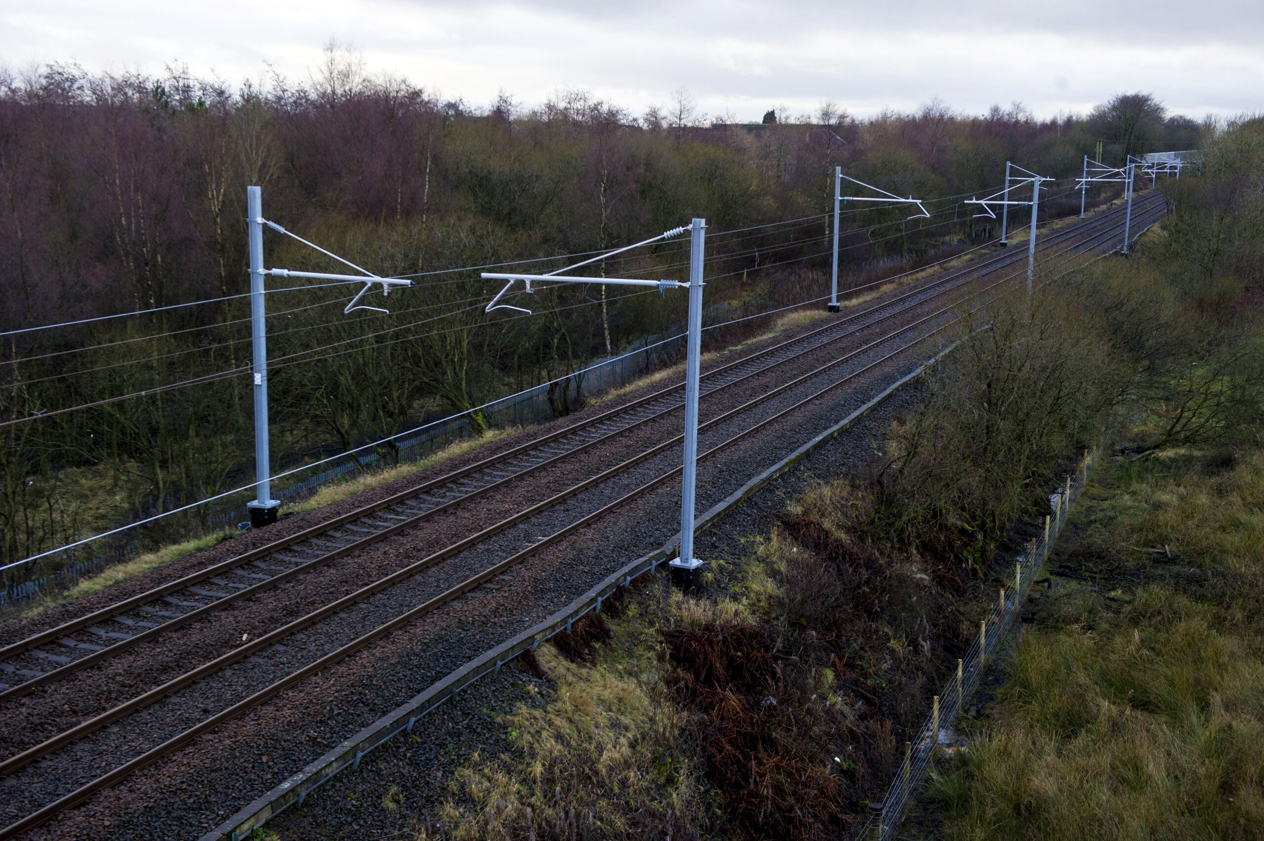 A segment of UK Network Rail's electrified double track section